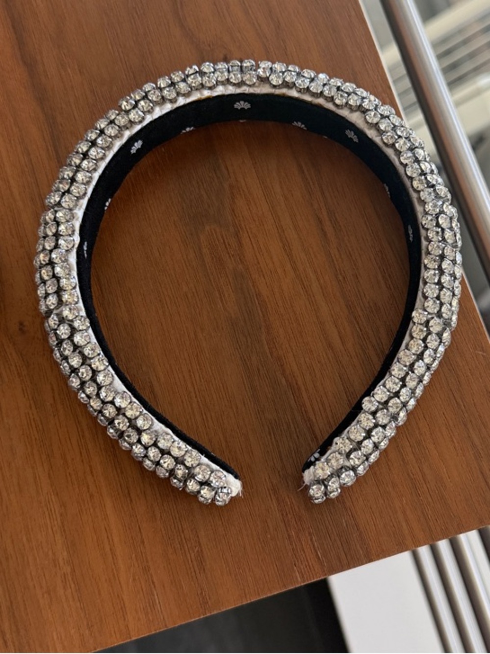 Lele Sadoughi Rhinestone Embellished Headband - Picture 4 of 4